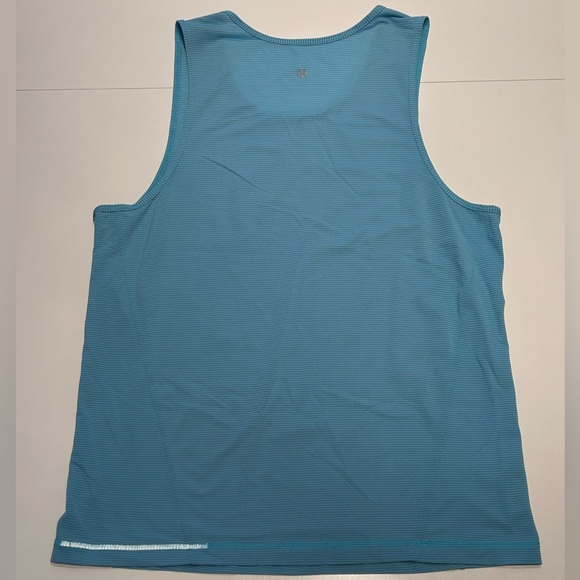 Lululemon Men’s Light Blue Tank Top with Reflector, Large - Picture 4 of 5